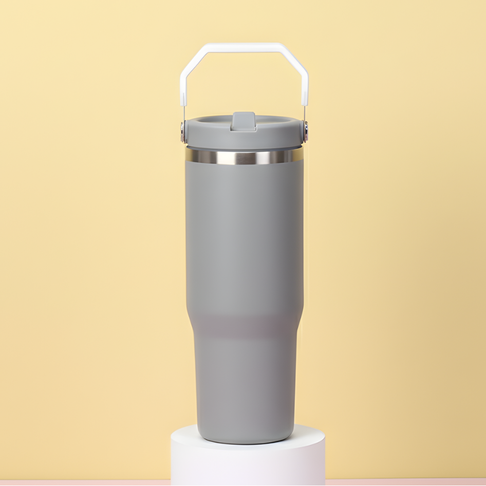 900ml Durable Stainless Steel Large Capacity Tumbler