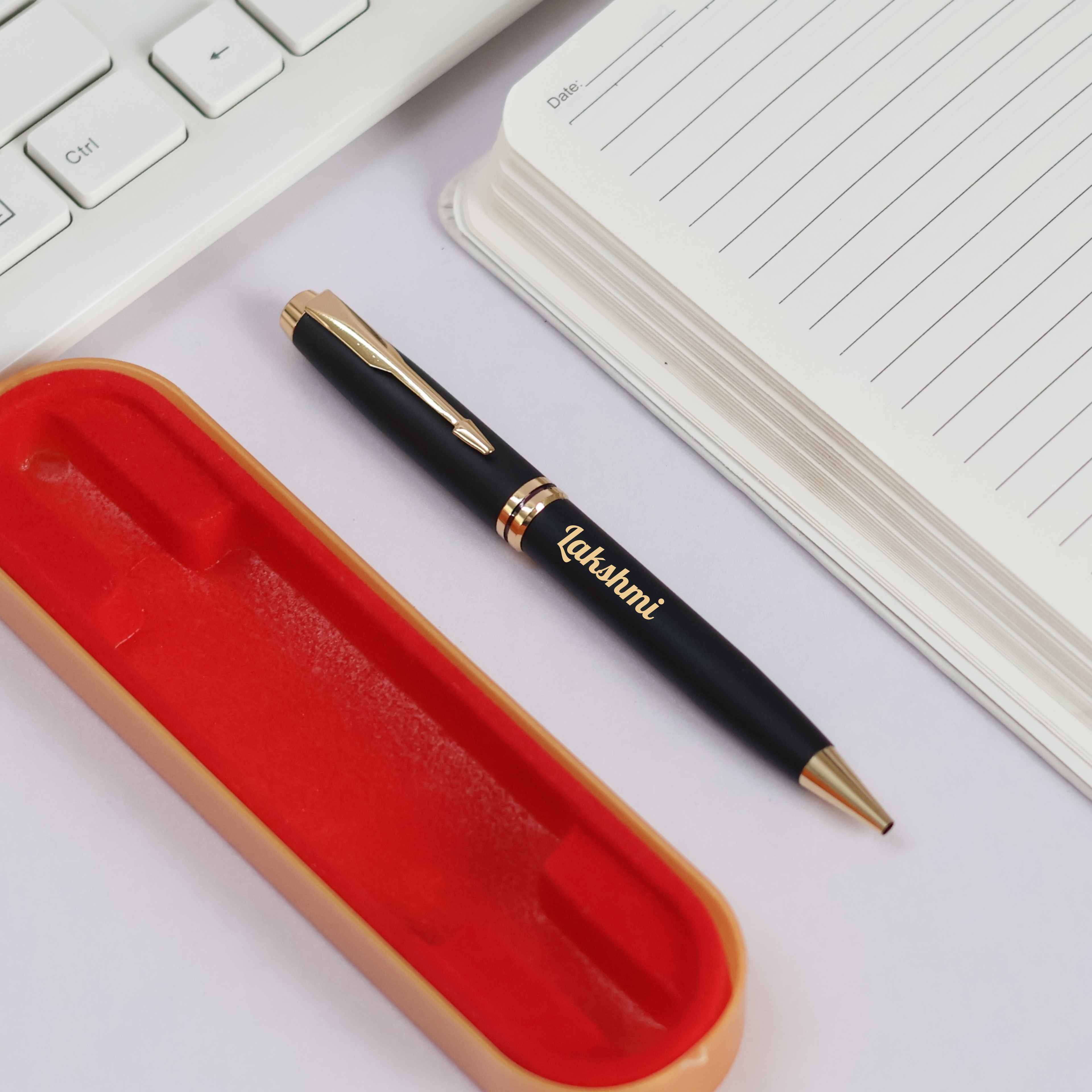 Premium metal pen Golden variant – custom name engraved – personal gift