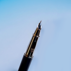 Signature Fountain Pen - Write Like Never Before!